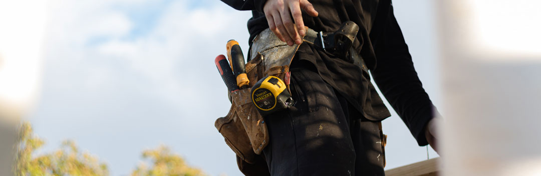 builder-1080x353.jpg